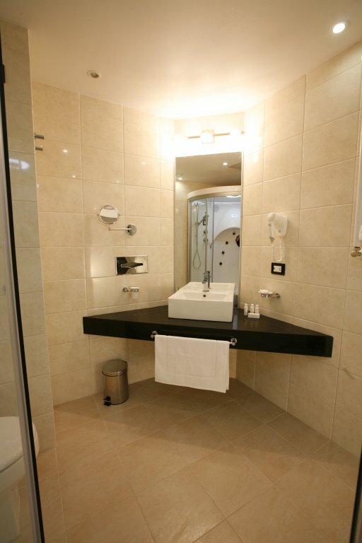 Гостиница Мира Южно-Сахалинск-109