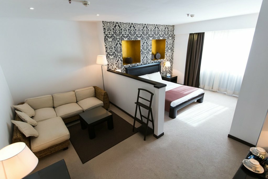 Гостиница Мира Южно-Сахалинск-124